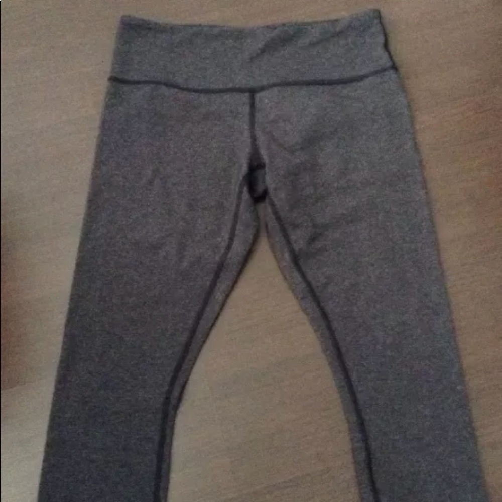 Lululemon Grey Crop pants